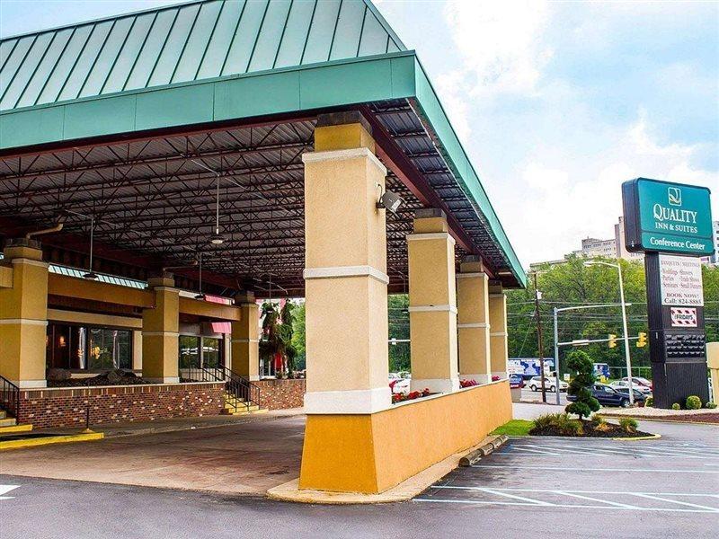 Wilkes-Barre Inn & Suites Exterior foto