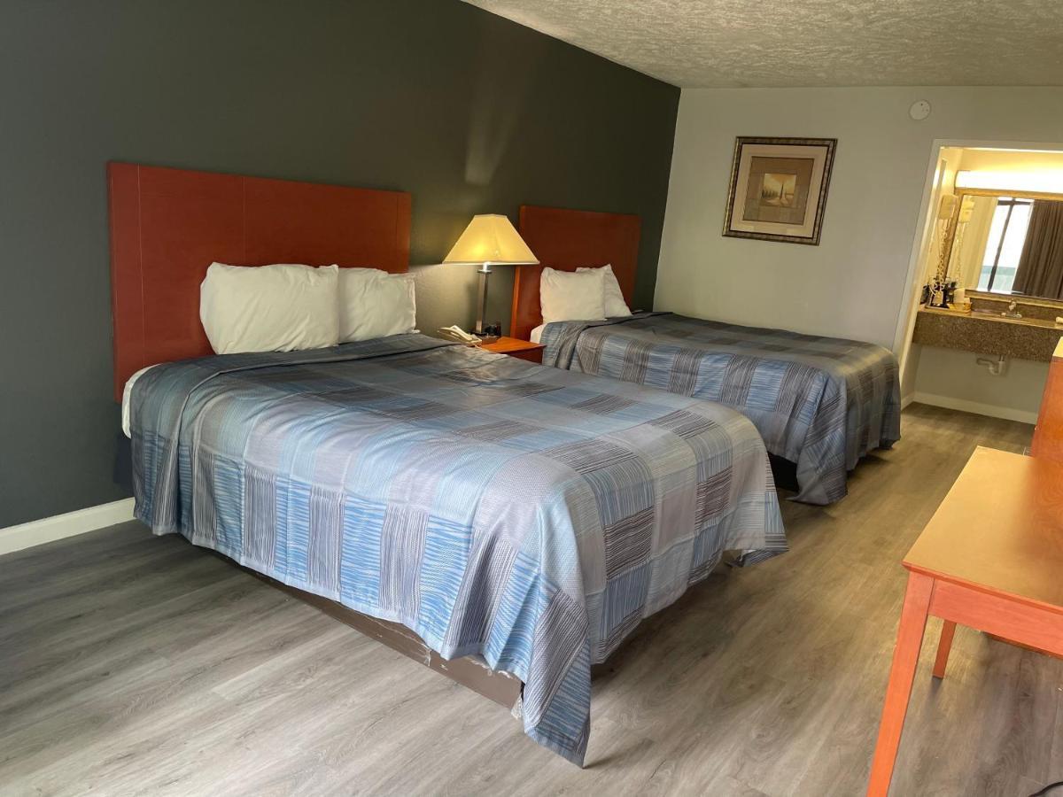 Wilkes-Barre Inn & Suites Exterior foto