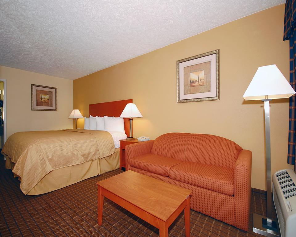 Wilkes-Barre Inn & Suites Zimmer foto